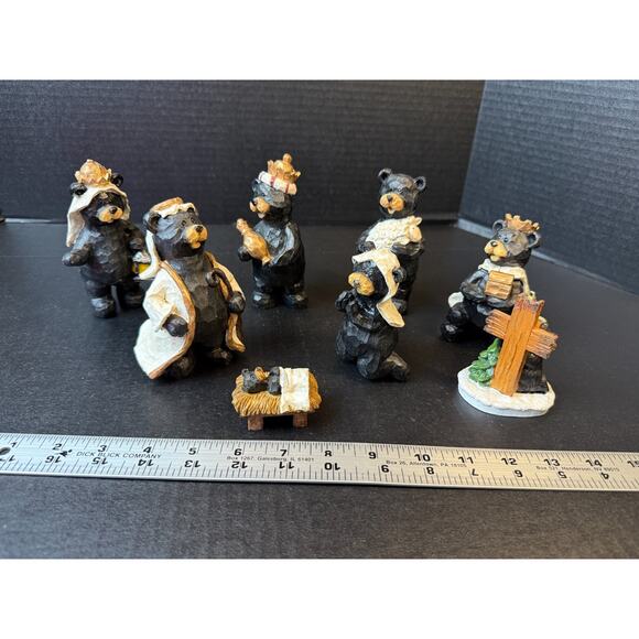 Slifka Sales Co. 7 Piece + 1 Ornament Black Bear Figurines Resin Nativity Set - Picture 6 of 7